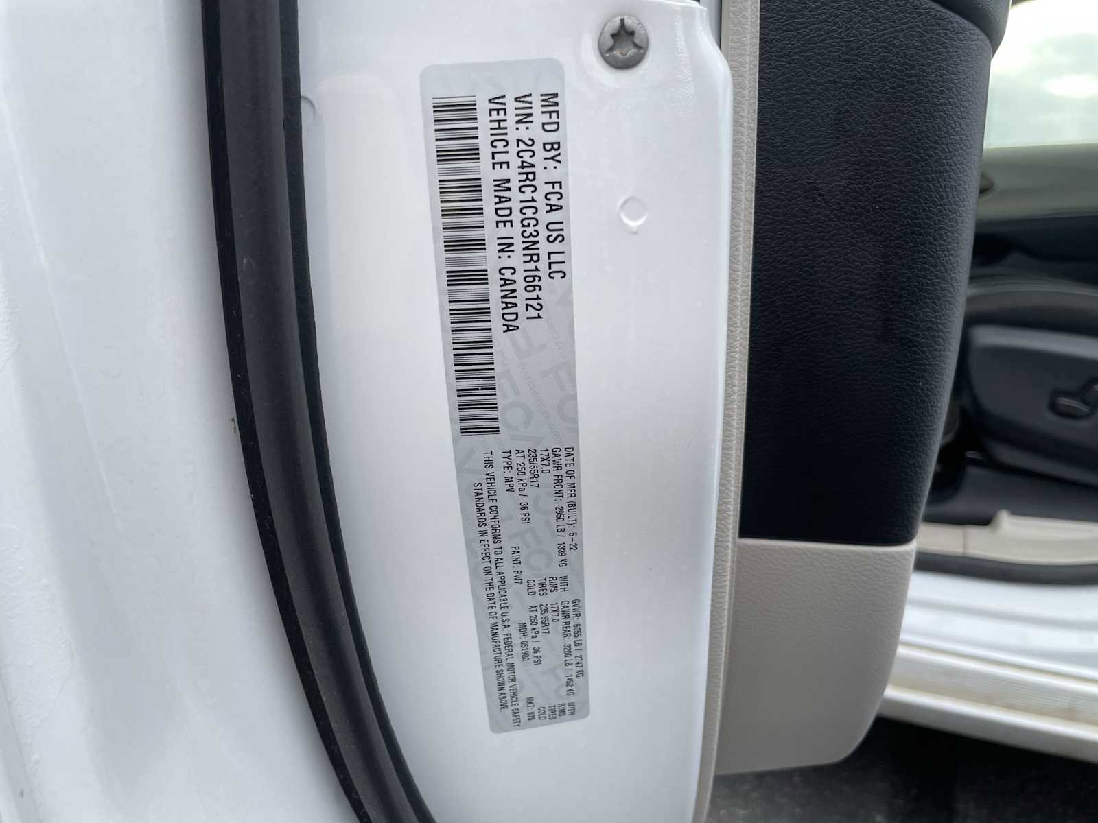 Used 2022 Chrysler Voyager LX image 25