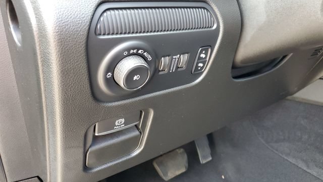 Used 2024 Jeep Wagoneer Series II w/ Convenience Group I AWD/4WD image 14