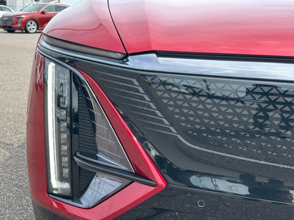 Used 2024 Cadillac Lyriq Sport RWD image 55