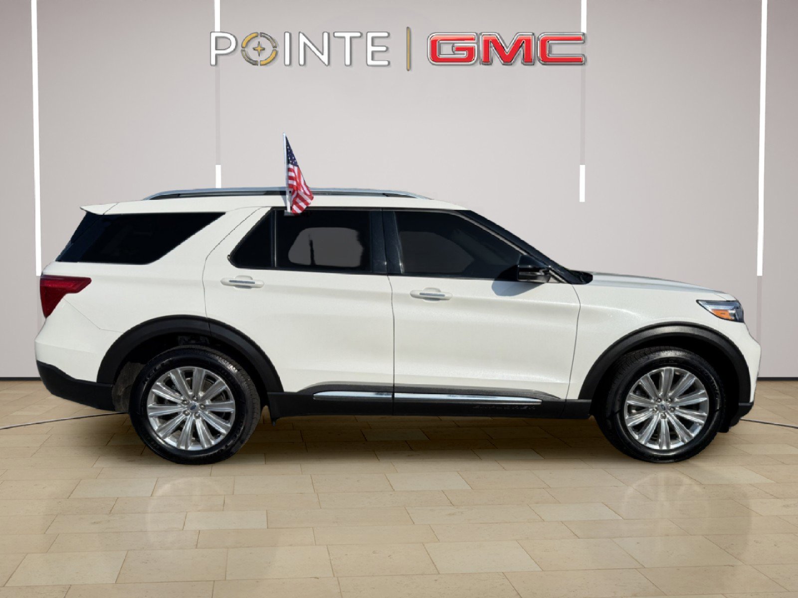 Used 2021 Ford Explorer Limited w/ Hybrid Equipment Group 310A image 9