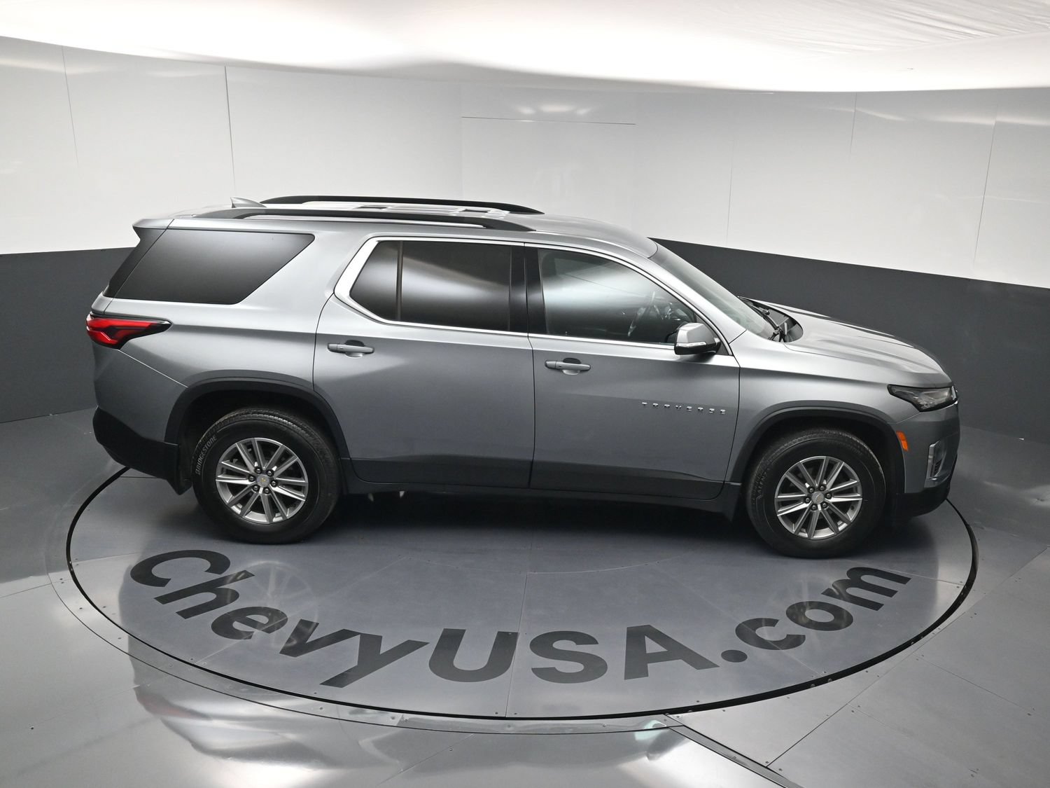 Used 2023 Chevrolet Traverse LT AWD/4WD image 33