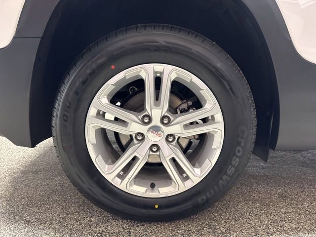 Used 2021 GMC Terrain SLE image 22