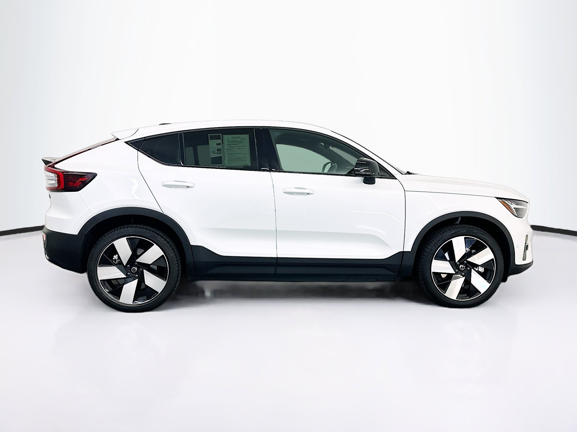 Used 2023 Volvo C40 P8 Recharge Ultimate w/ Protection Package Premier AWD/4WD image 10