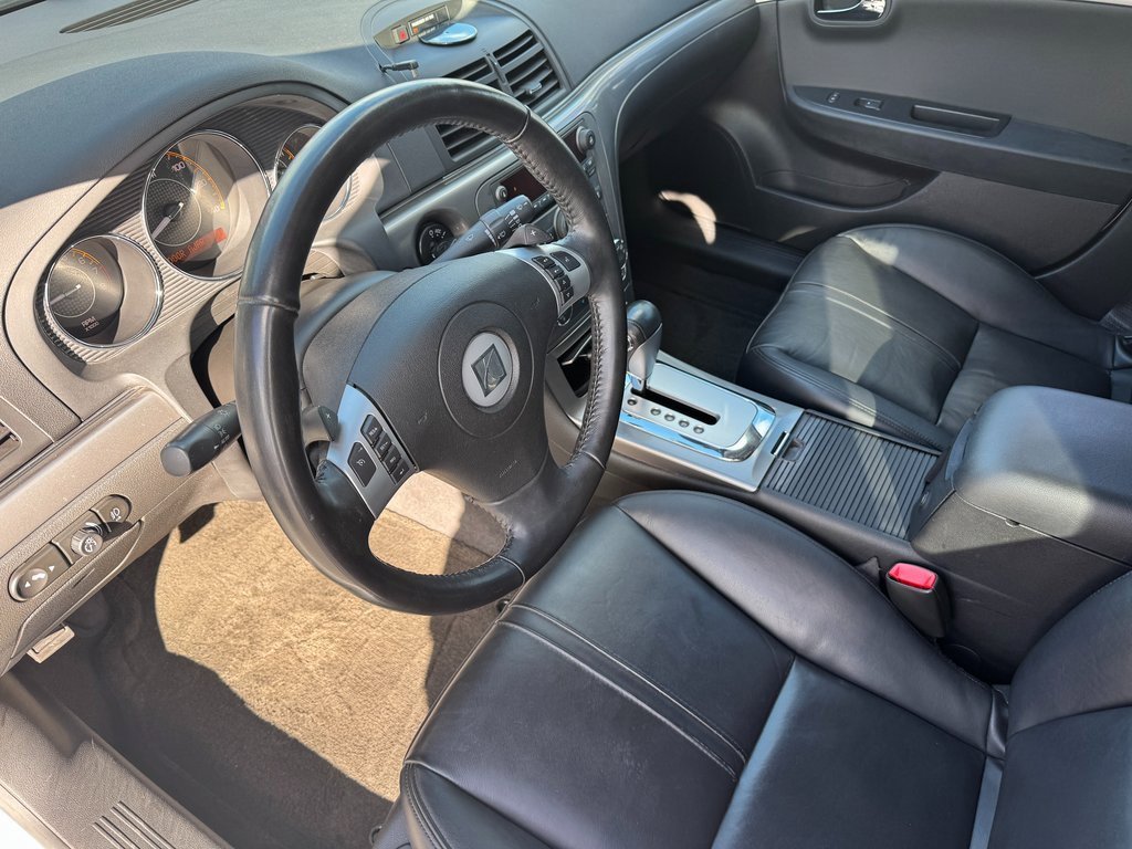 Used 2008 Saturn Aura XR w/ Premium Trim Package image 10