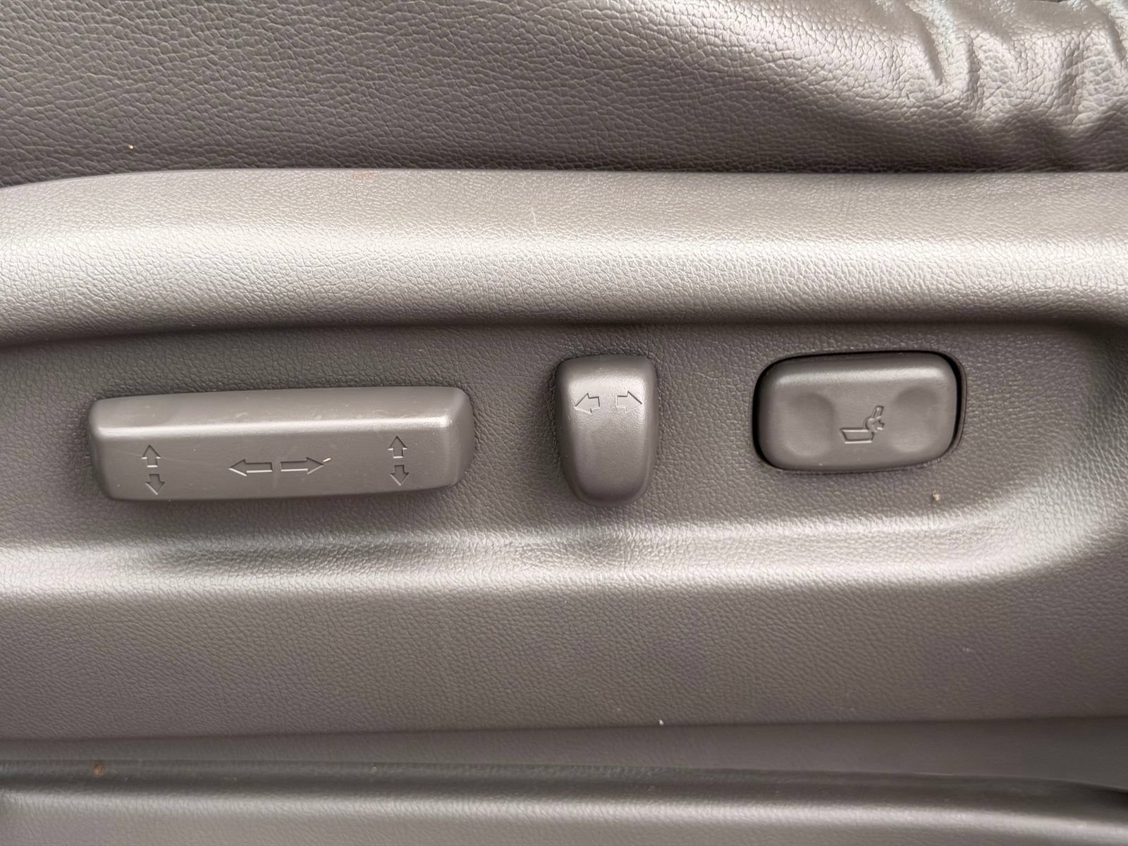 Used 2015 Honda Odyssey EX-L image 17