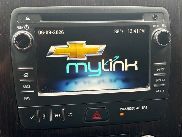 Used 2016 Chevrolet Traverse LT w/ Style and Technology Package FWD image 34