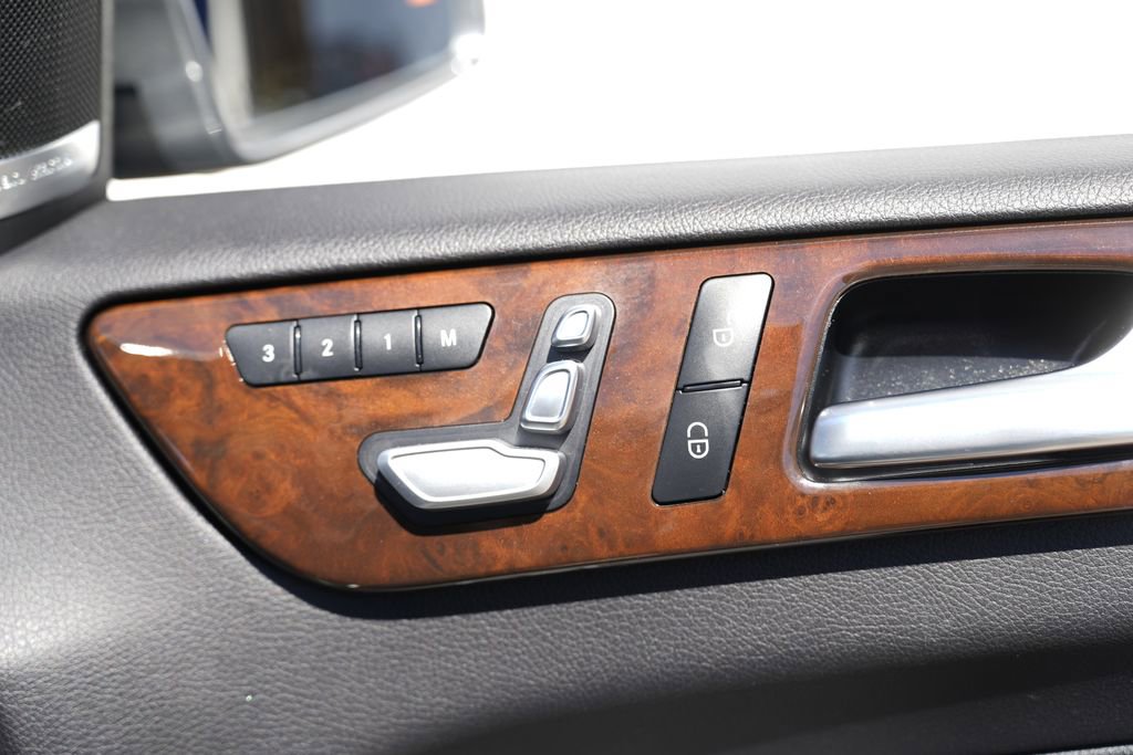 Used 2019 Mercedes-Benz GLS 450 4MATIC image 38