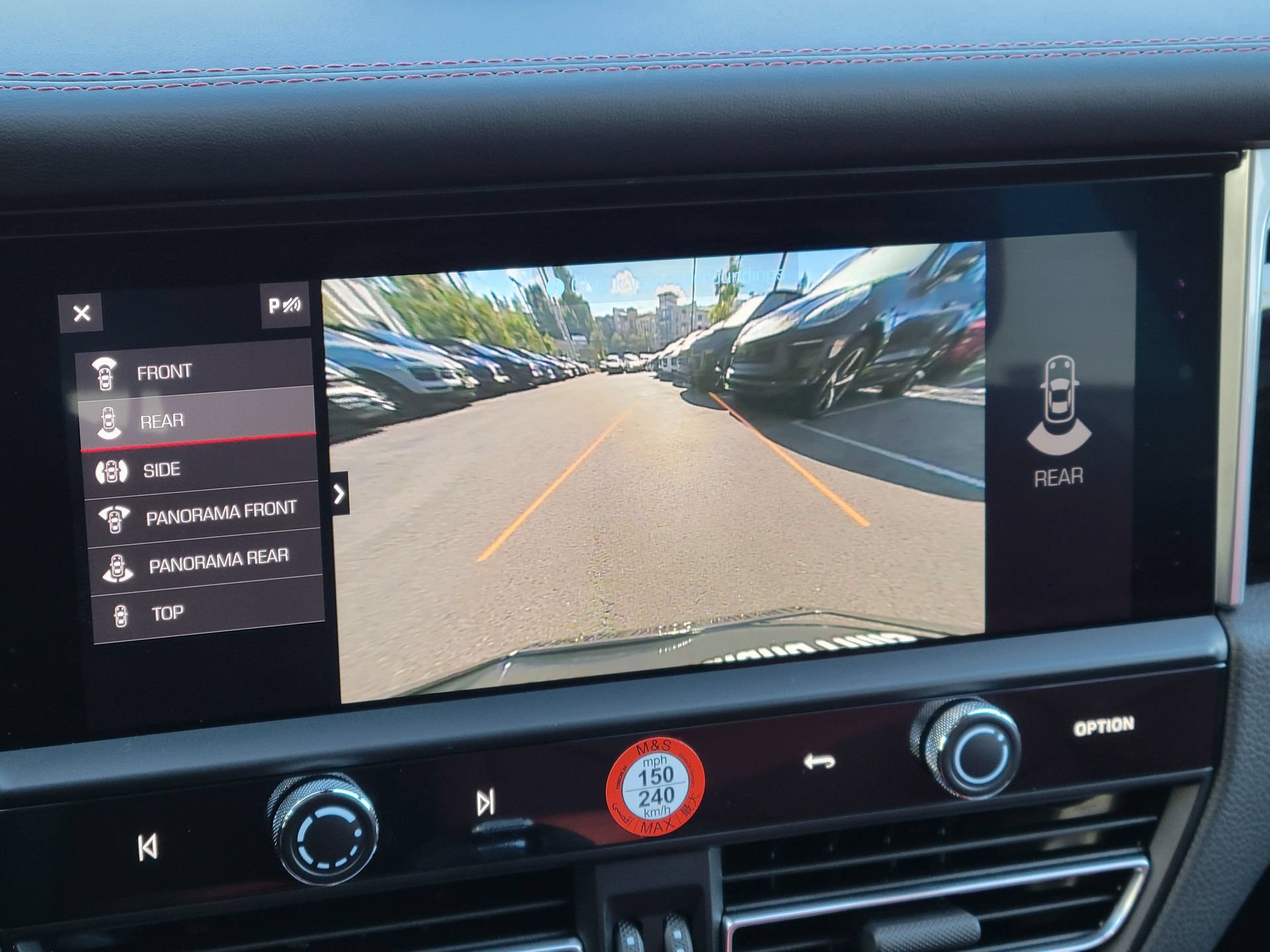 New 2025 Porsche Macan S AWD/4WD image 17
