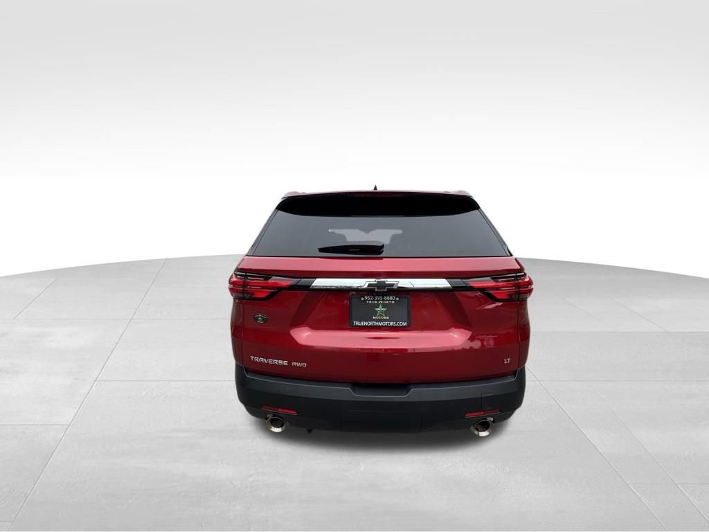 Used 2023 Chevrolet Traverse LT image 8
