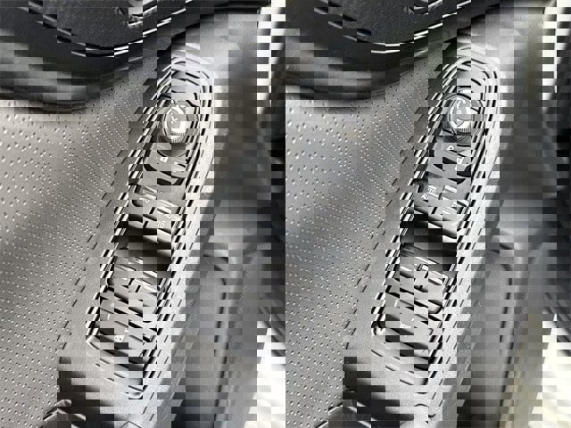 Used 2023 Subaru Crosstrek 2.5i Sport image 17