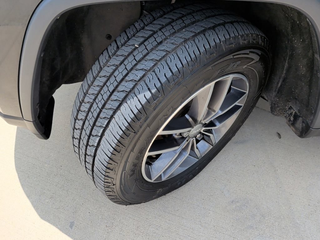 Used 2017 Jeep Grand Cherokee Limited AWD/4WD image 48