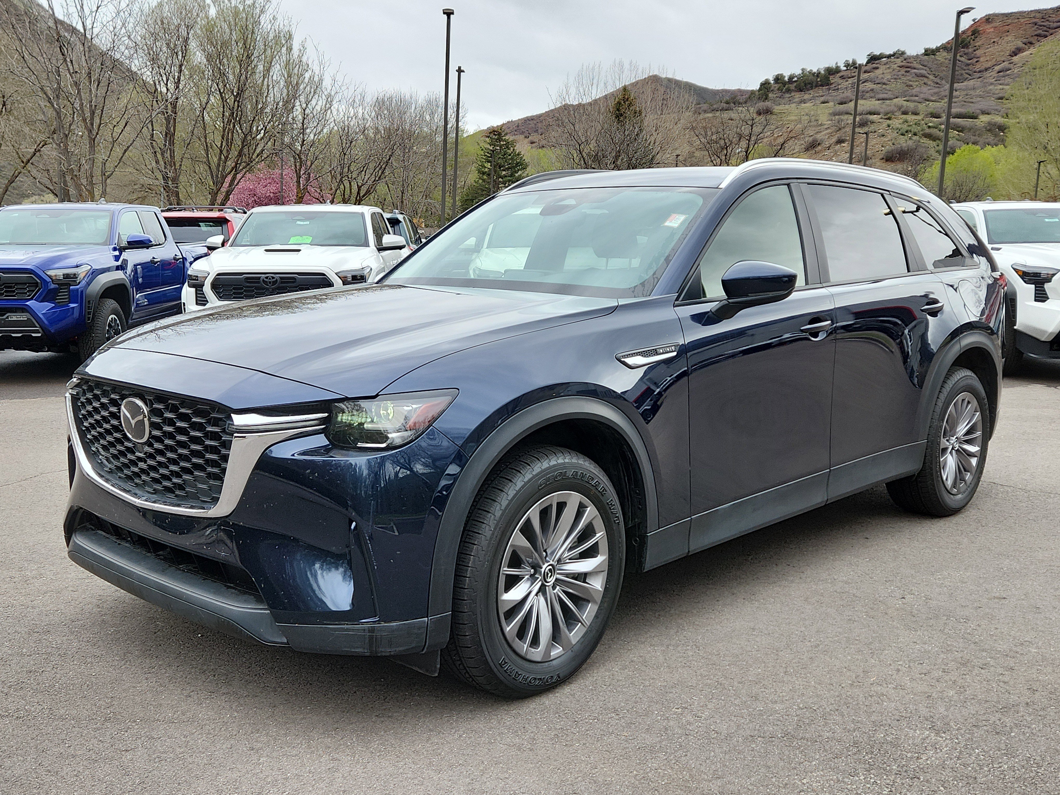 Used 2025 MAZDA CX-90 3.3 Turbo w/ Select Package image 4
