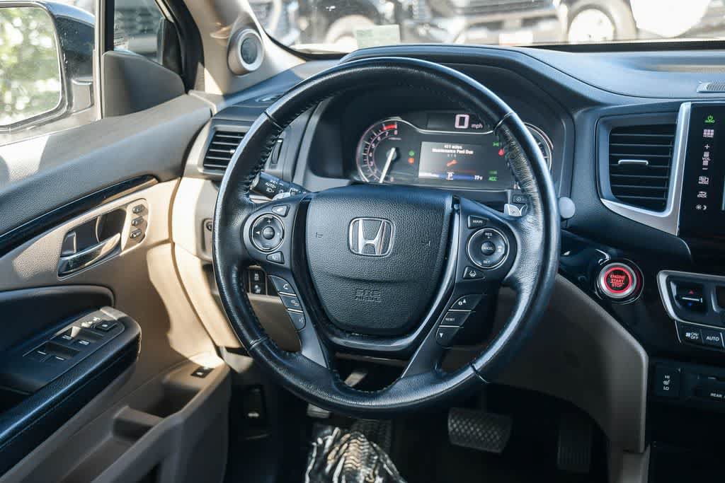 Used 2016 Honda Pilot Touring image 12