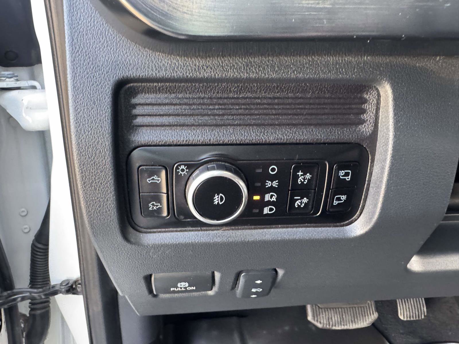 Used 2025 Ford F250 Lariat w/ Lariat Ultimate Package AWD/4WD image 25
