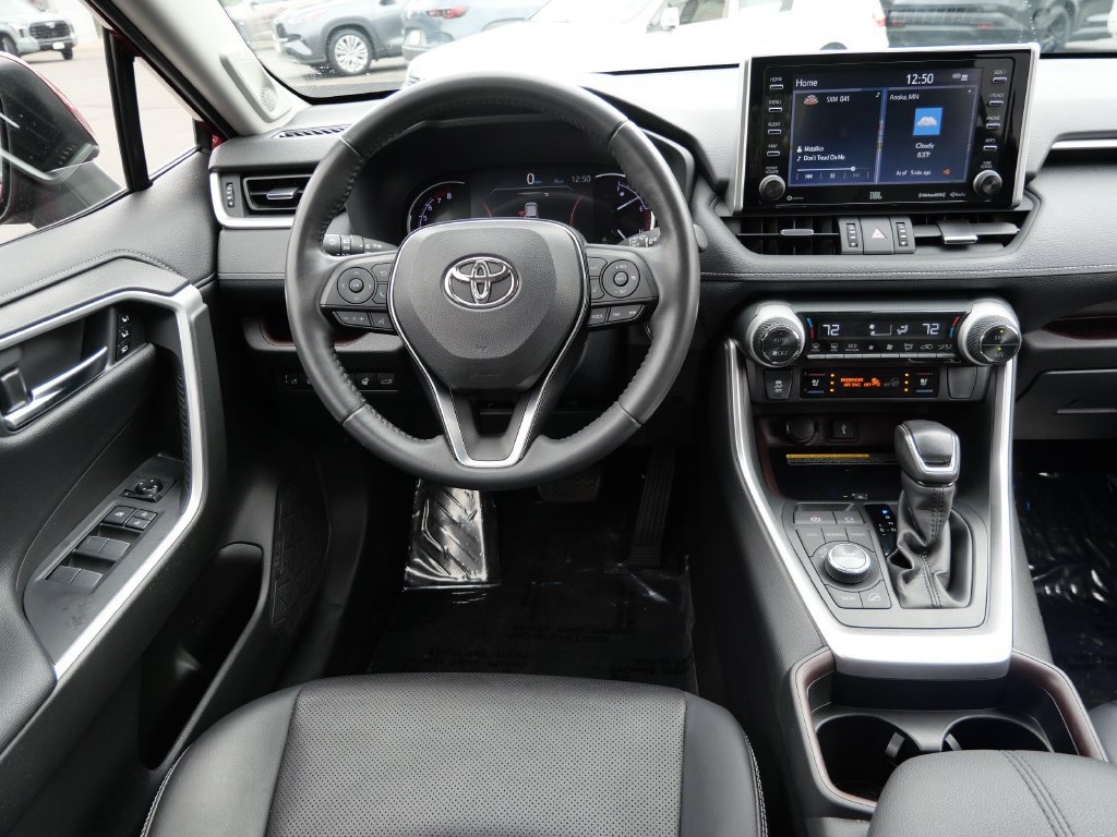 Certified 2020 Toyota RAV4 Limited AWD/4WD image 12