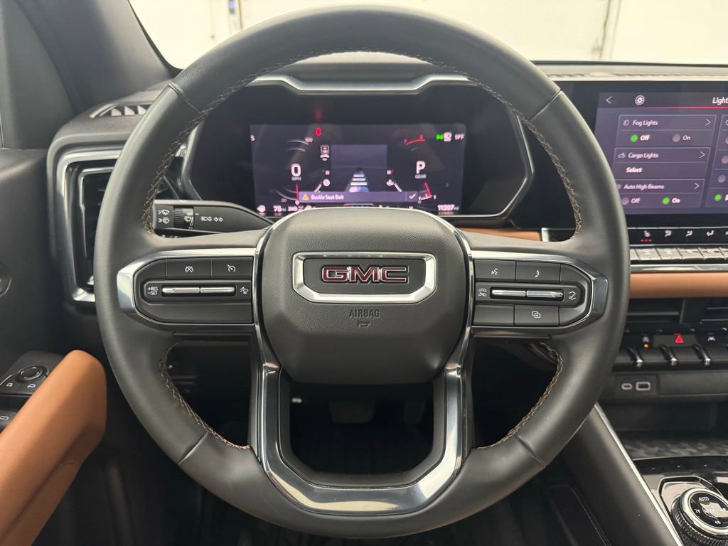 Used 2024 GMC Canyon AT4 w/ Technology Package image 19