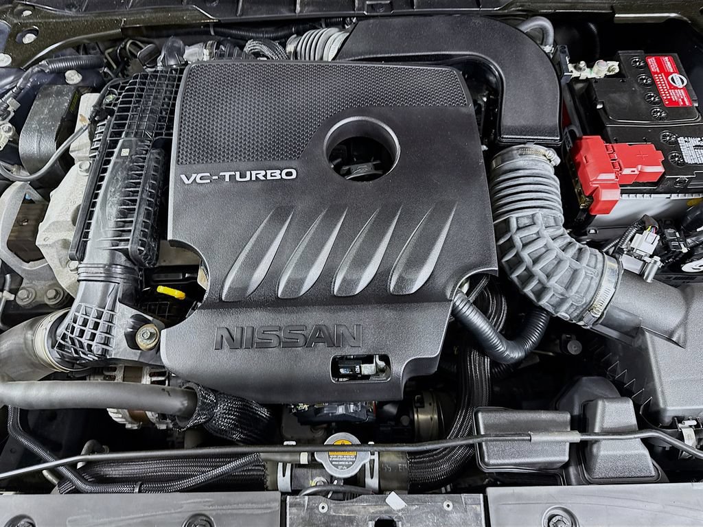 Certified 2019 Nissan Altima 2.0 Platinum FWD image 34