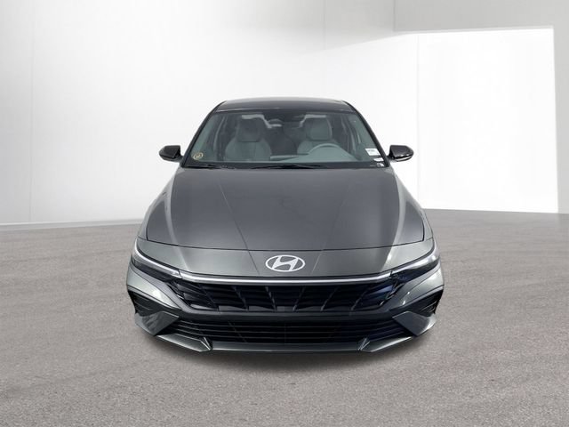 New 2026 Hyundai Elantra Sport FWD image 15