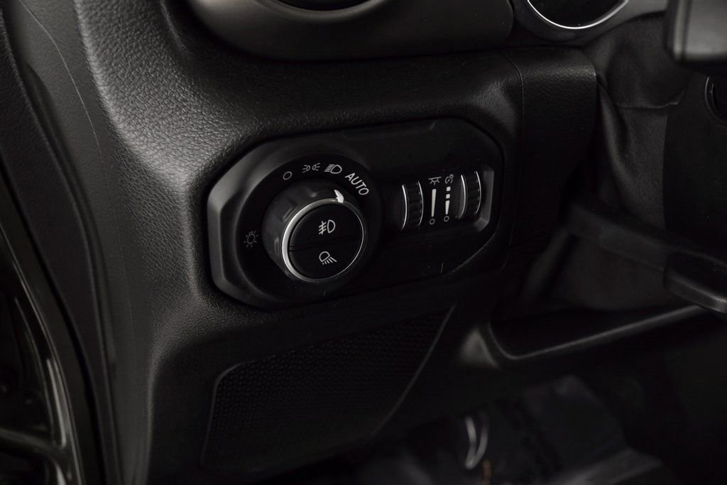 Certified 2021 Jeep Gladiator Sport image 21