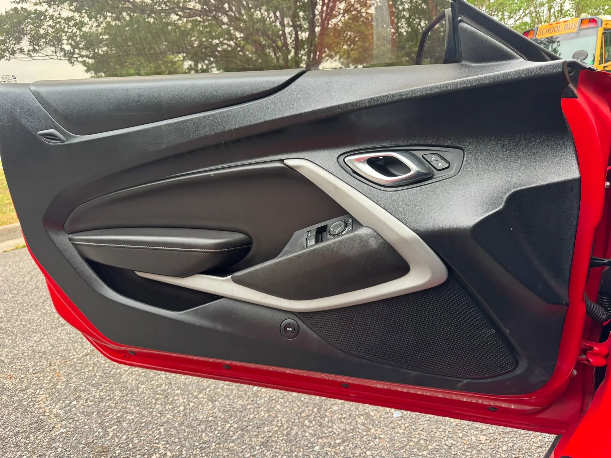 Used 2022 Chevrolet Camaro LS RWD image 10