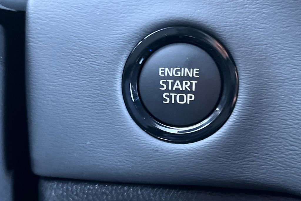 New 2026 Toyota Tundra Platinum AWD/4WD image 21
