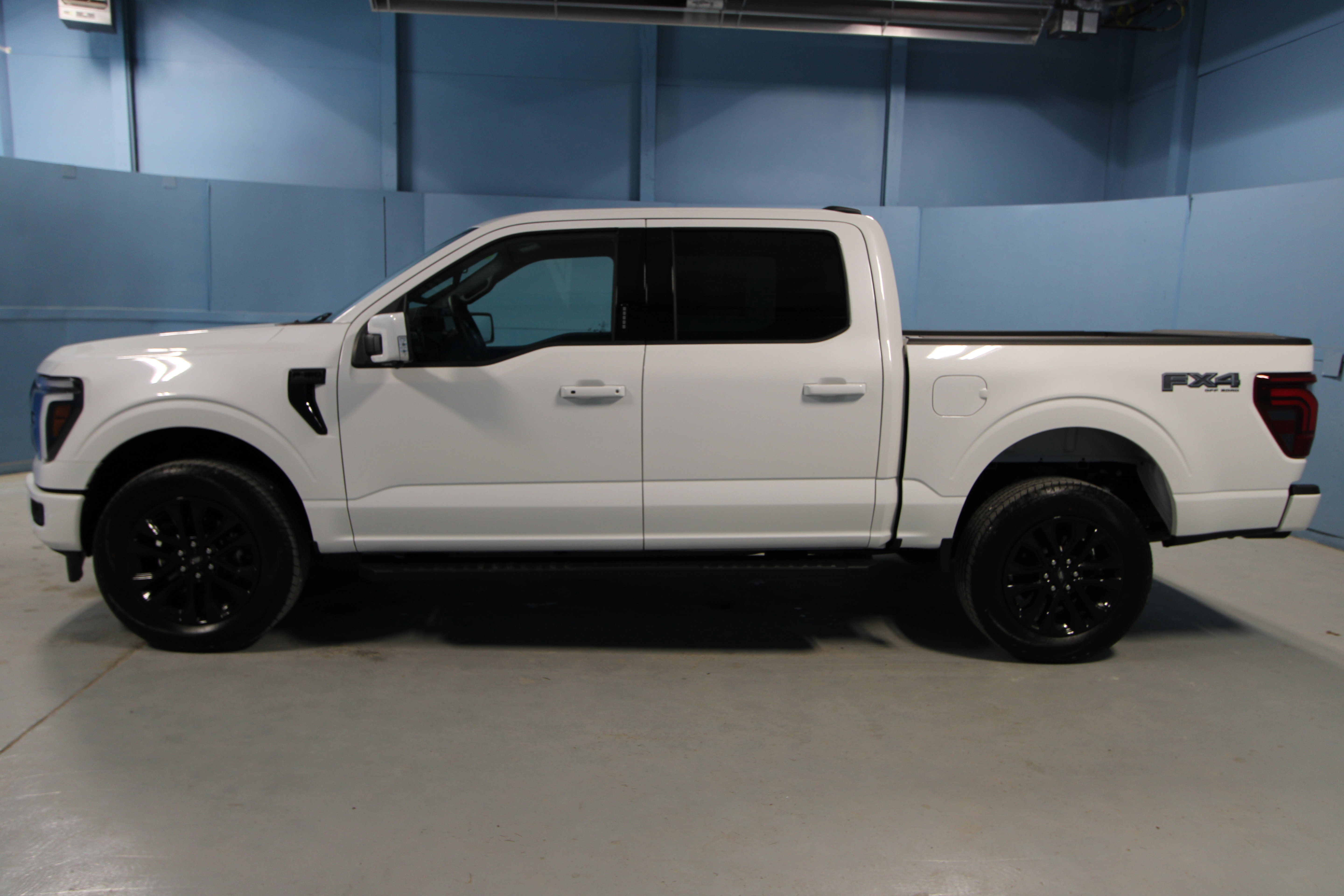 New 2026 Ford F150 Lariat w/ Equipment Group 501A Mid AWD/4WD image 25