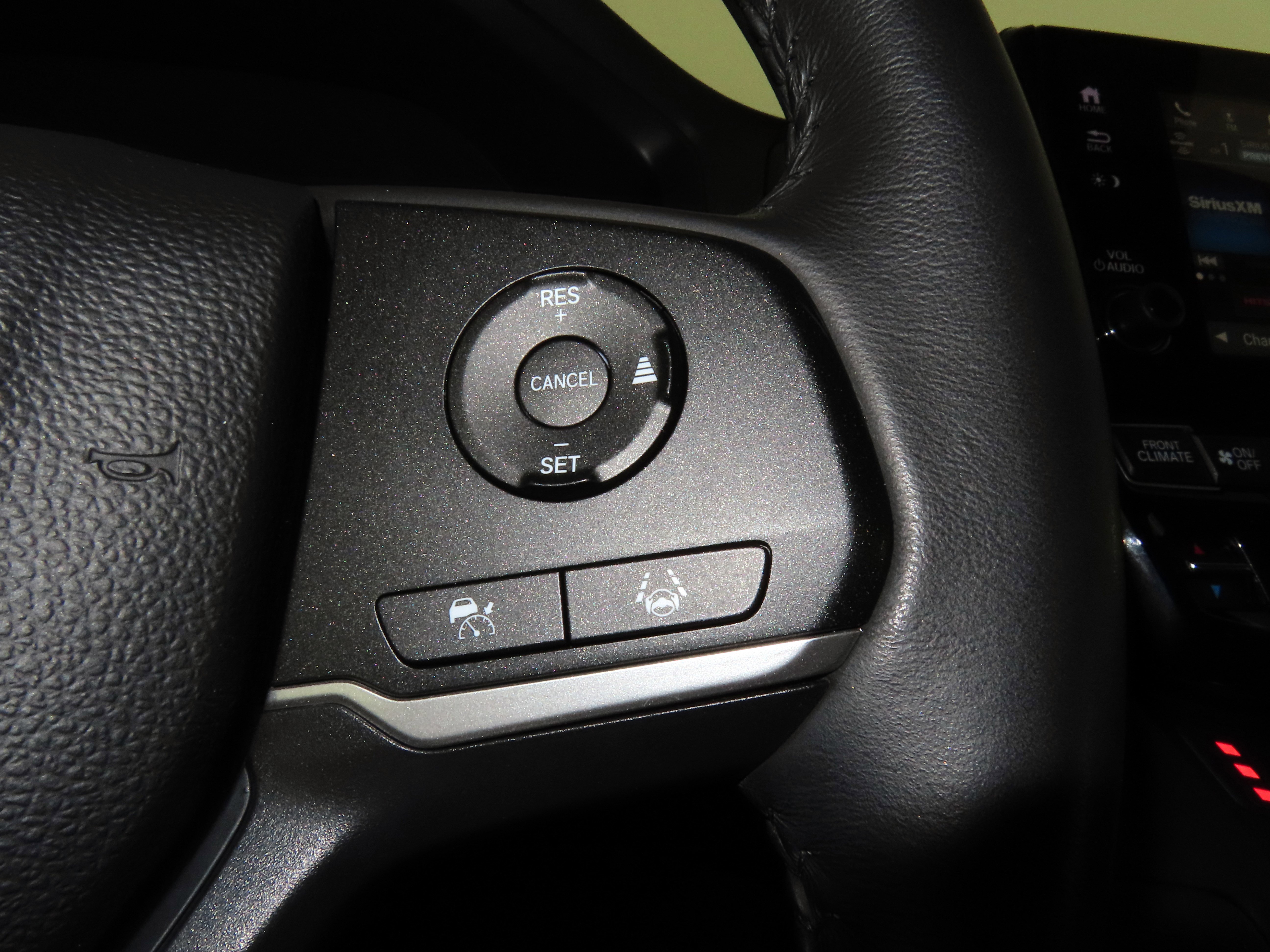 Used 2024 Honda Odyssey EX-L image 59