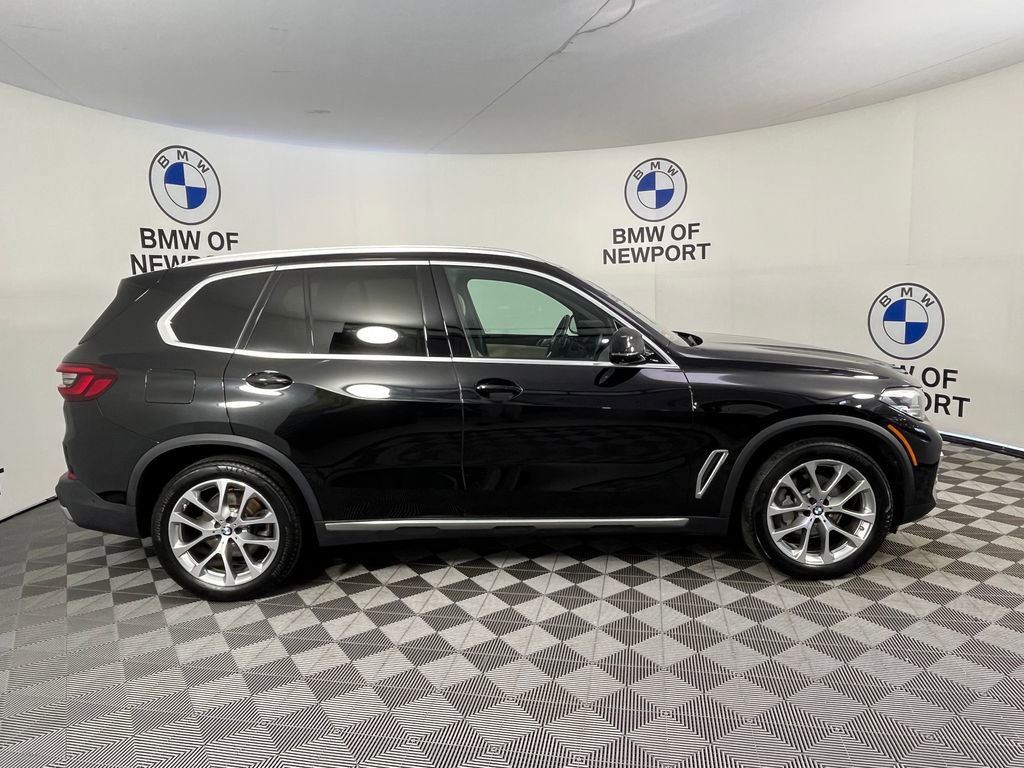 Used 2022 BMW X5 xDrive40i w/ Premium Package image 10