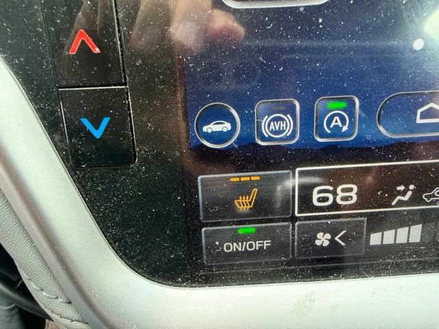 Used 2025 Subaru Outback Premium w/ Popular Package #1 AWD/4WD image 9