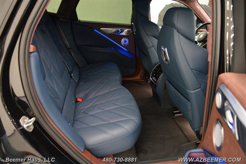 Used 2023 BMW XM w/ M Driver's Package AWD/4WD image 23