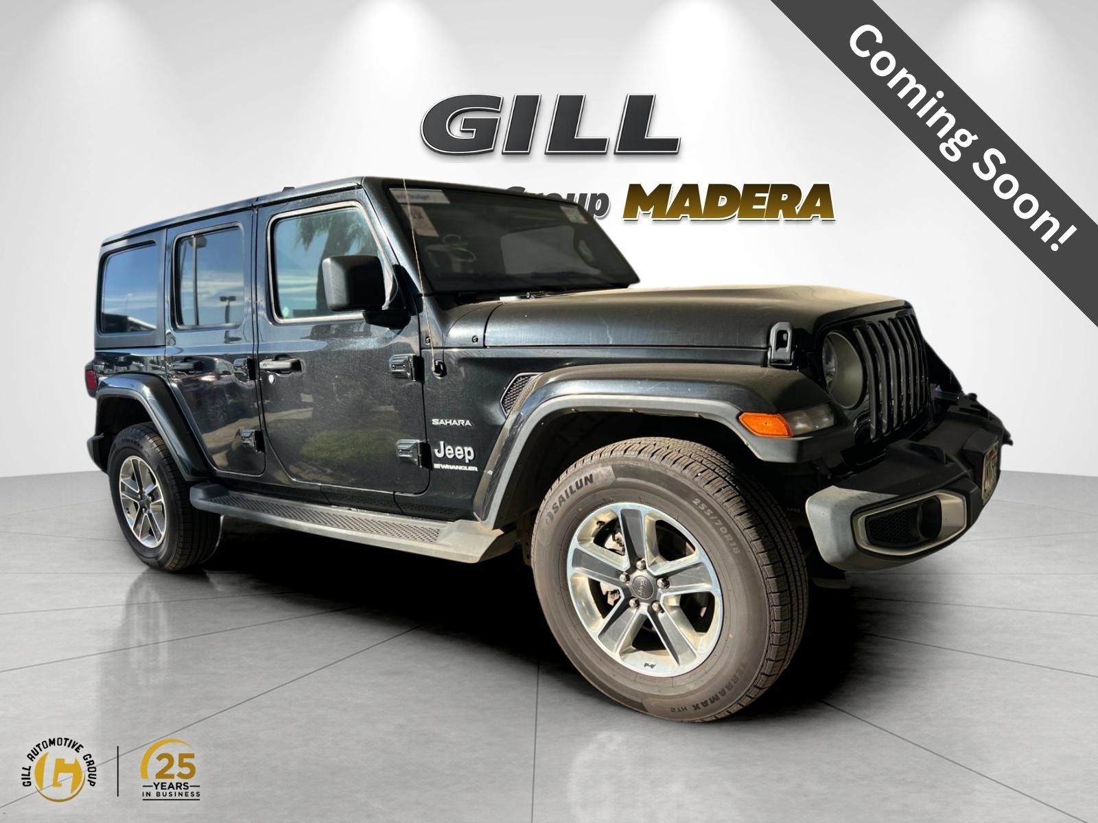 Used 2023 Jeep Wrangler Unlimited Sahara w/ Cold Weather Group AWD/4WD image 1
