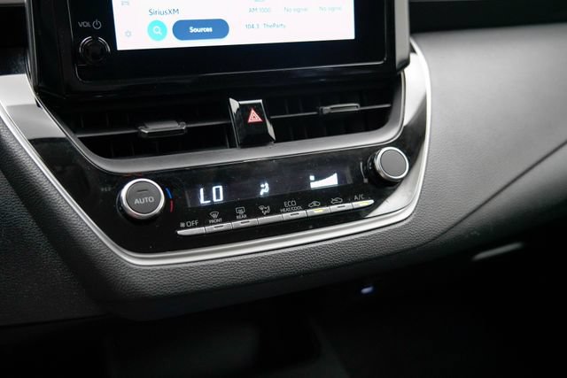 Used 2024 Toyota Corolla LE FWD image 30