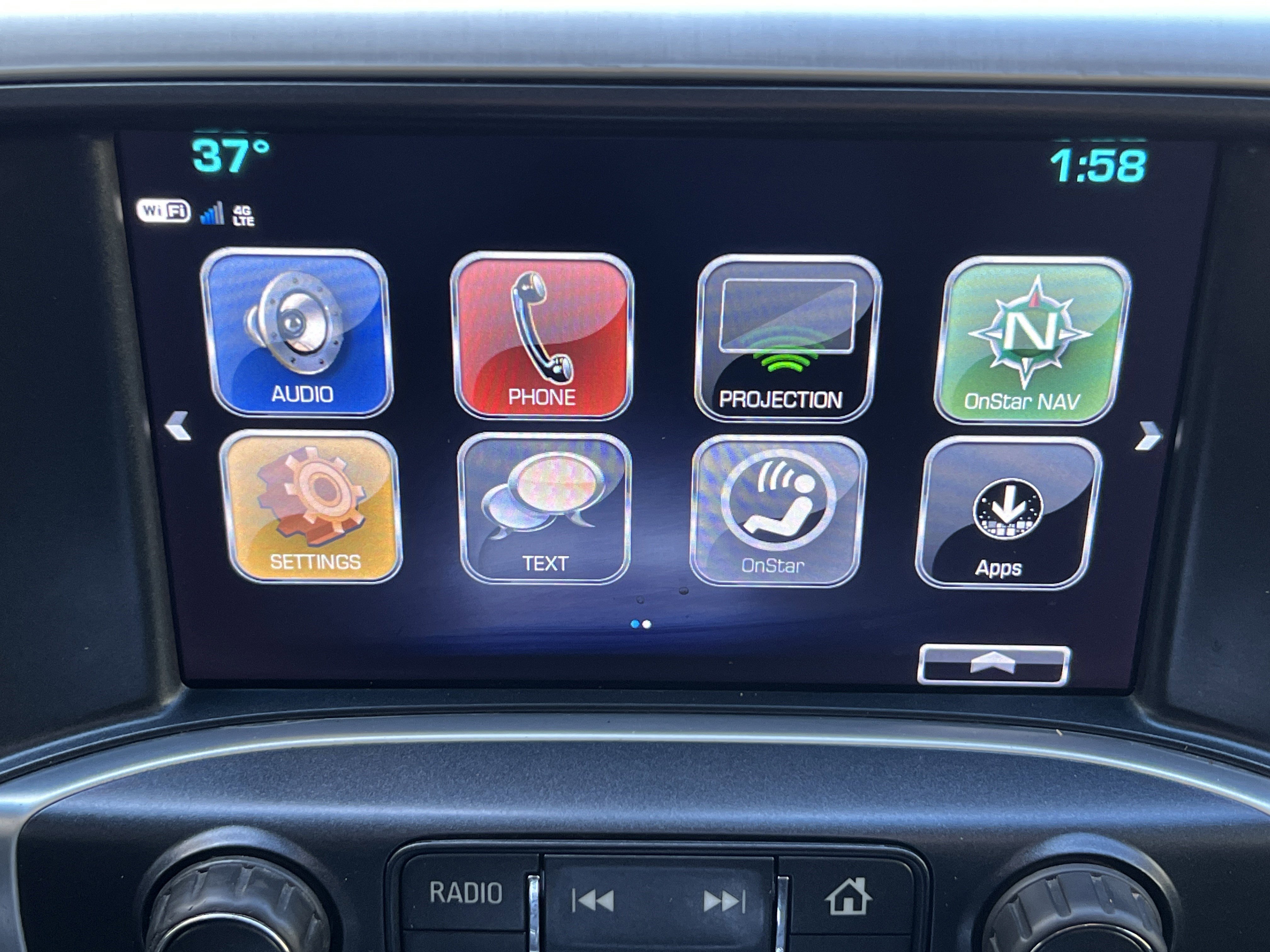 Used 2018 GMC Sierra 1500 SLE w/ Elevation Edition AWD/4WD image 13