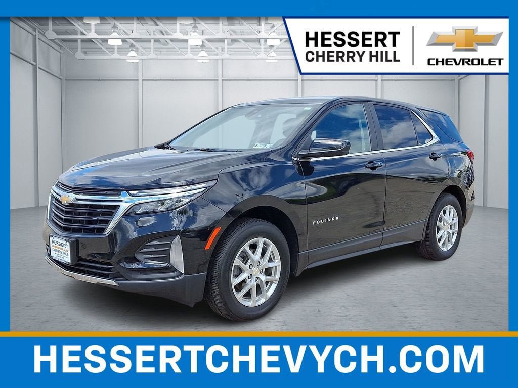 Certified 2022 Chevrolet Equinox LT AWD/4WD image 1