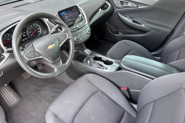 Used 2023 Chevrolet Malibu LT FWD image 12
