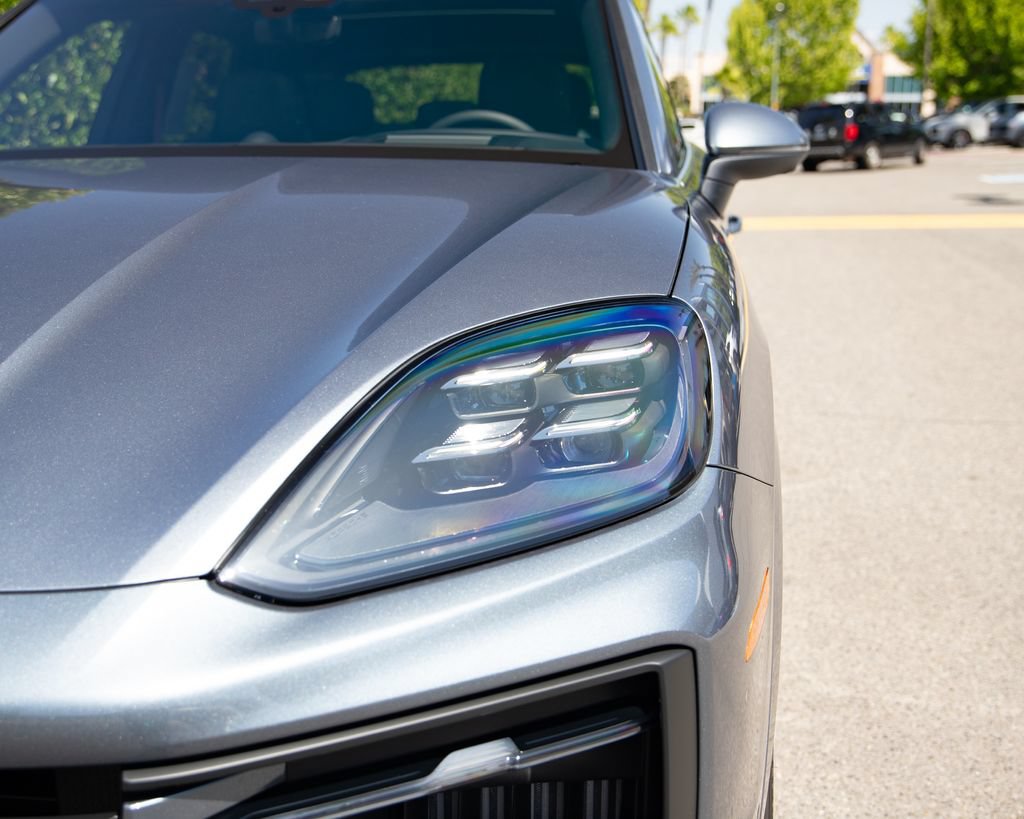 New 2026 Porsche Cayenne S AWD/4WD image 13