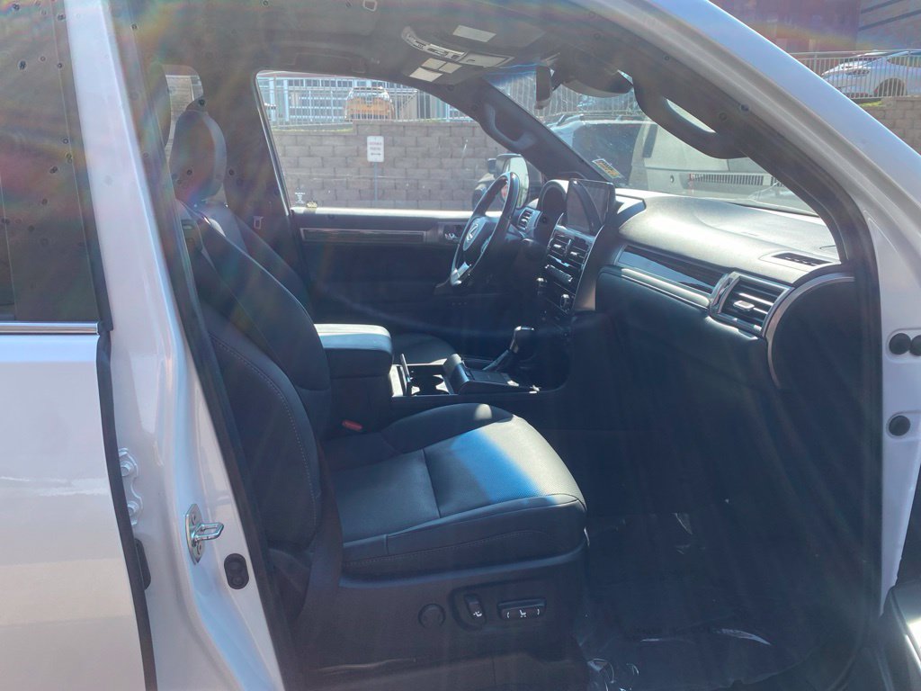 Used 2023 Lexus GX 460 Premium w/ Premium Plus Package AWD/4WD image 11