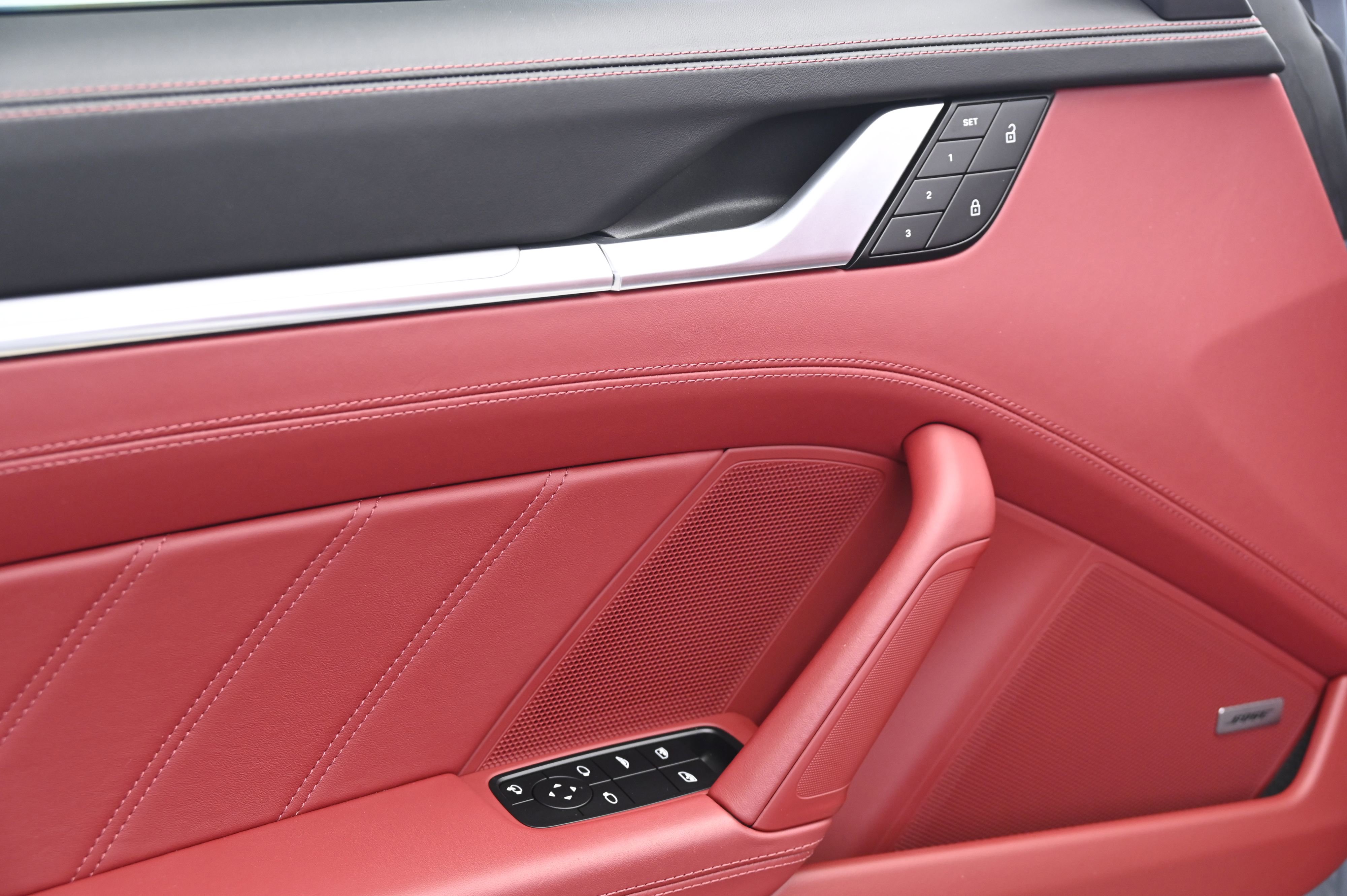 Certified 2022 Porsche 911 Turbo image 26