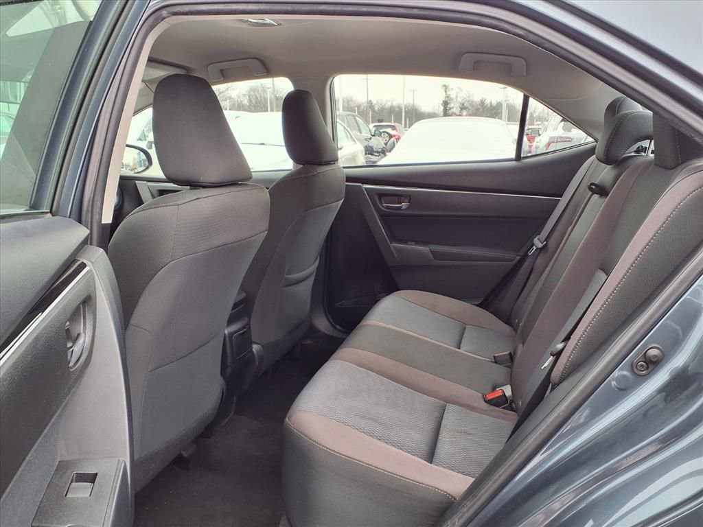 Used 2017 Toyota Corolla L image 10