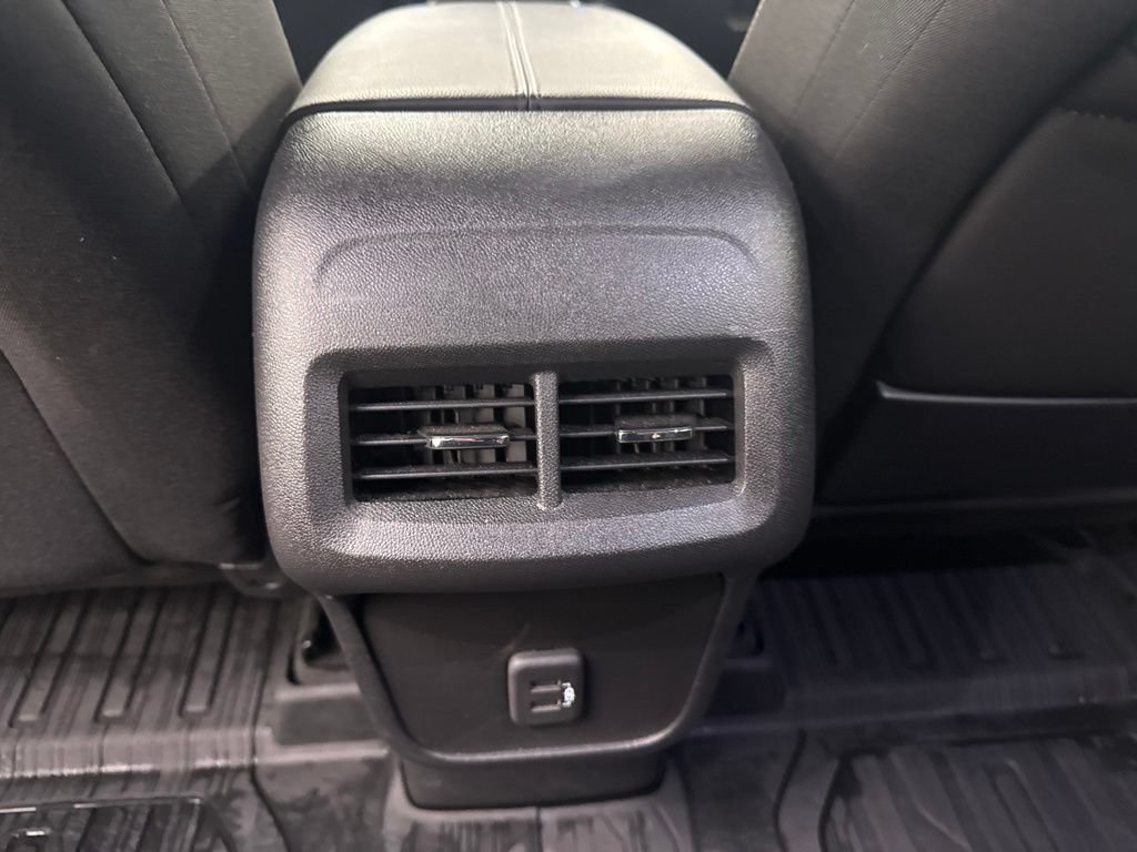 Used 2023 GMC Terrain SLE w/ Driver Convenience Package AWD/4WD image 20