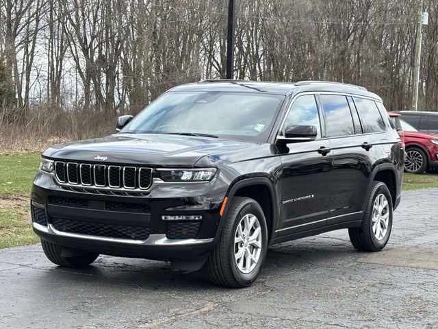 Used 2022 Jeep Grand Cherokee L Limited w/ Luxury Tech Group II image 32