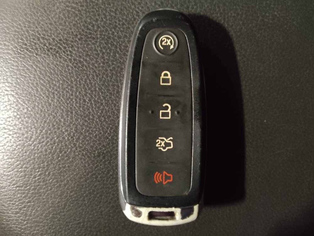 Used 2014 Ford Escape Titanium FWD image 32