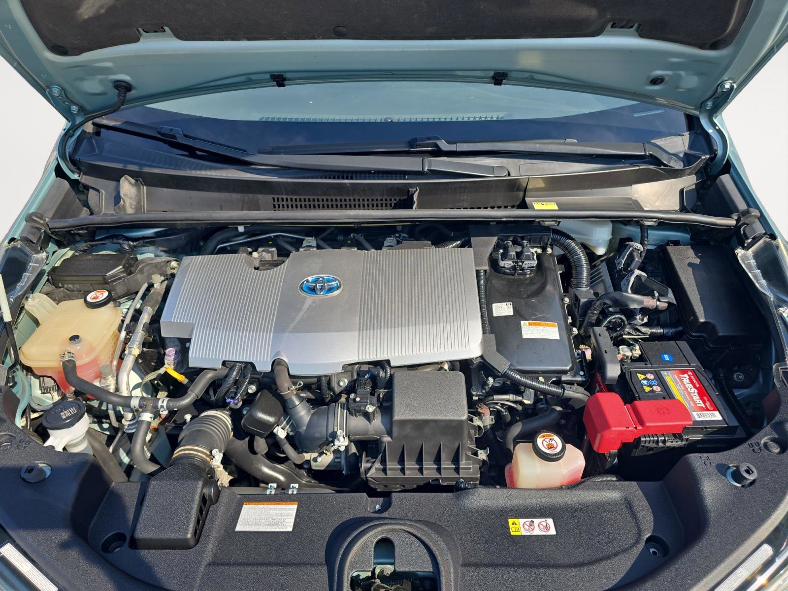 Used 2017 Toyota Prius Two w/ Prius Two Safety Plus Package FWD image 23