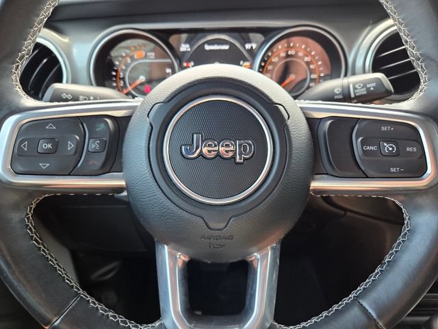 Used 2022 Jeep Wrangler Unlimited Sahara AWD/4WD image 28
