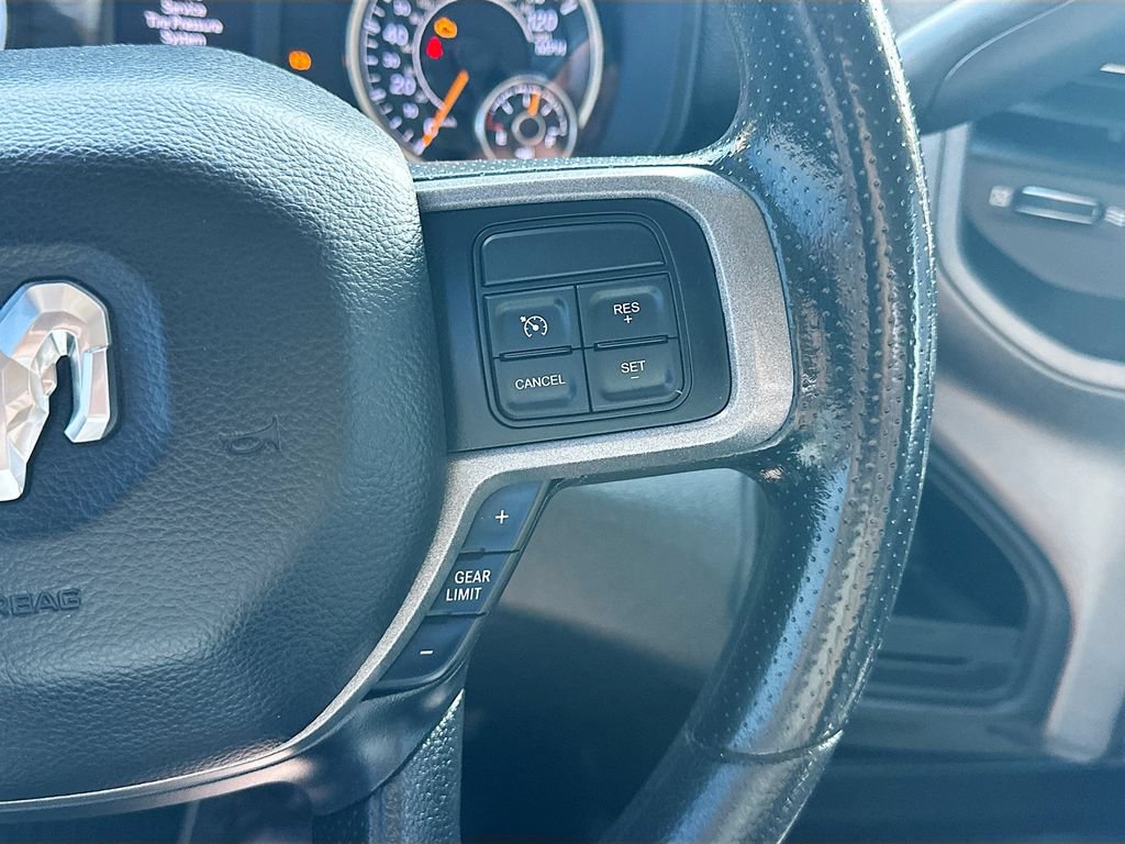 Used 2019 RAM 5500 Tradesman w/ Ambulance Prep Group RWD image 26