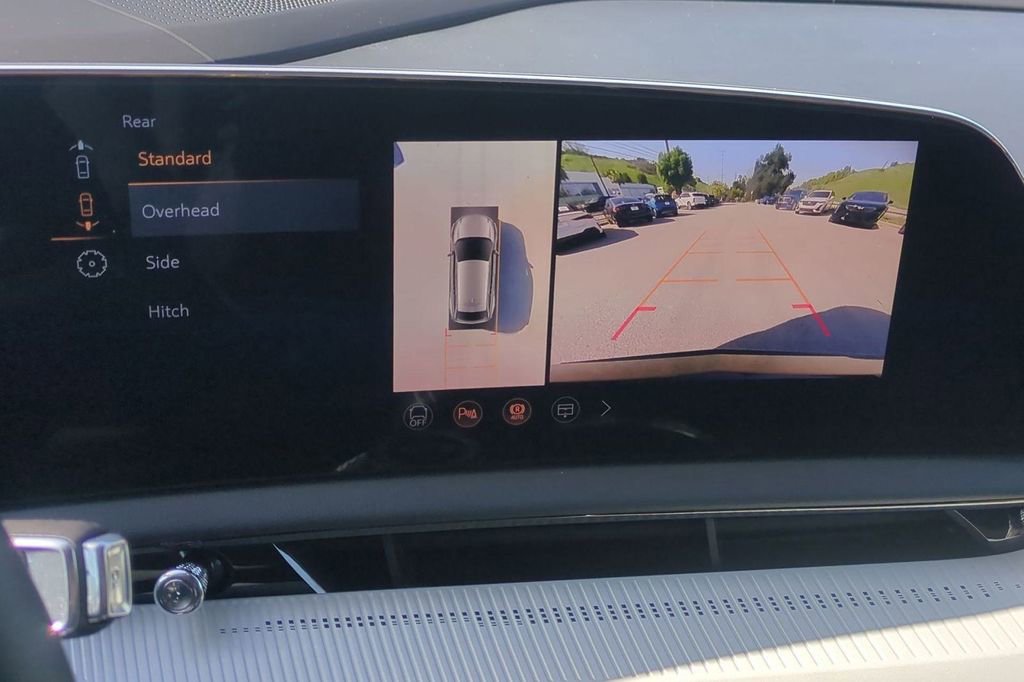 Used 2026 Cadillac Optiq Sport 2 image 4