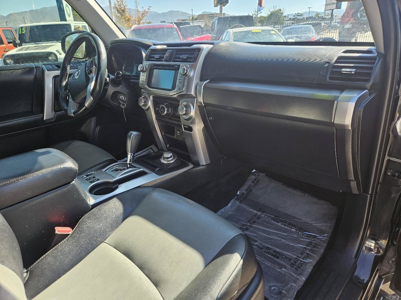 Used 2018 Toyota 4Runner SR5 Premium AWD/4WD image 15
