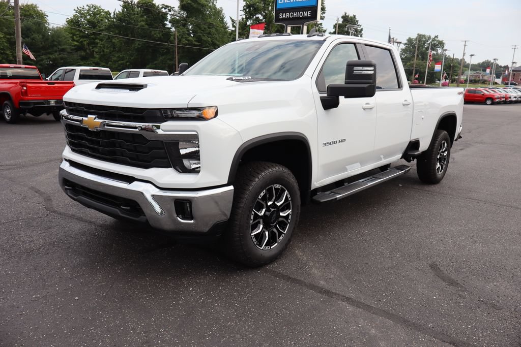 New 2026 Chevrolet Silverado 3500 LT w/ Leather Package AWD/4WD image 20