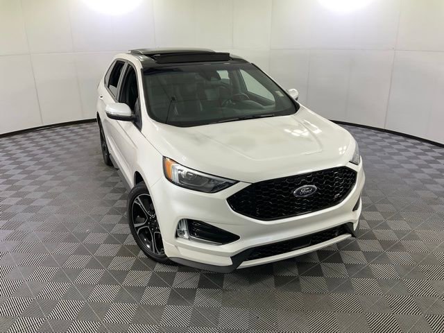 Used 2019 Ford Edge ST w/ Cold Weather Package AWD/4WD image 40