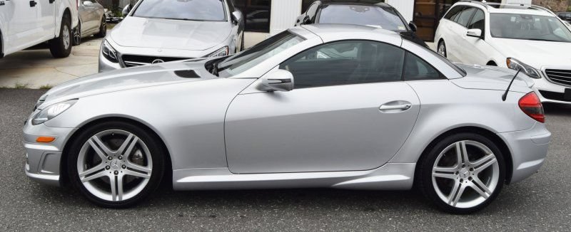 Used 2011 Mercedes-Benz SLK 350 image 5
